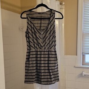 Forever 21 Black and Gray Dress